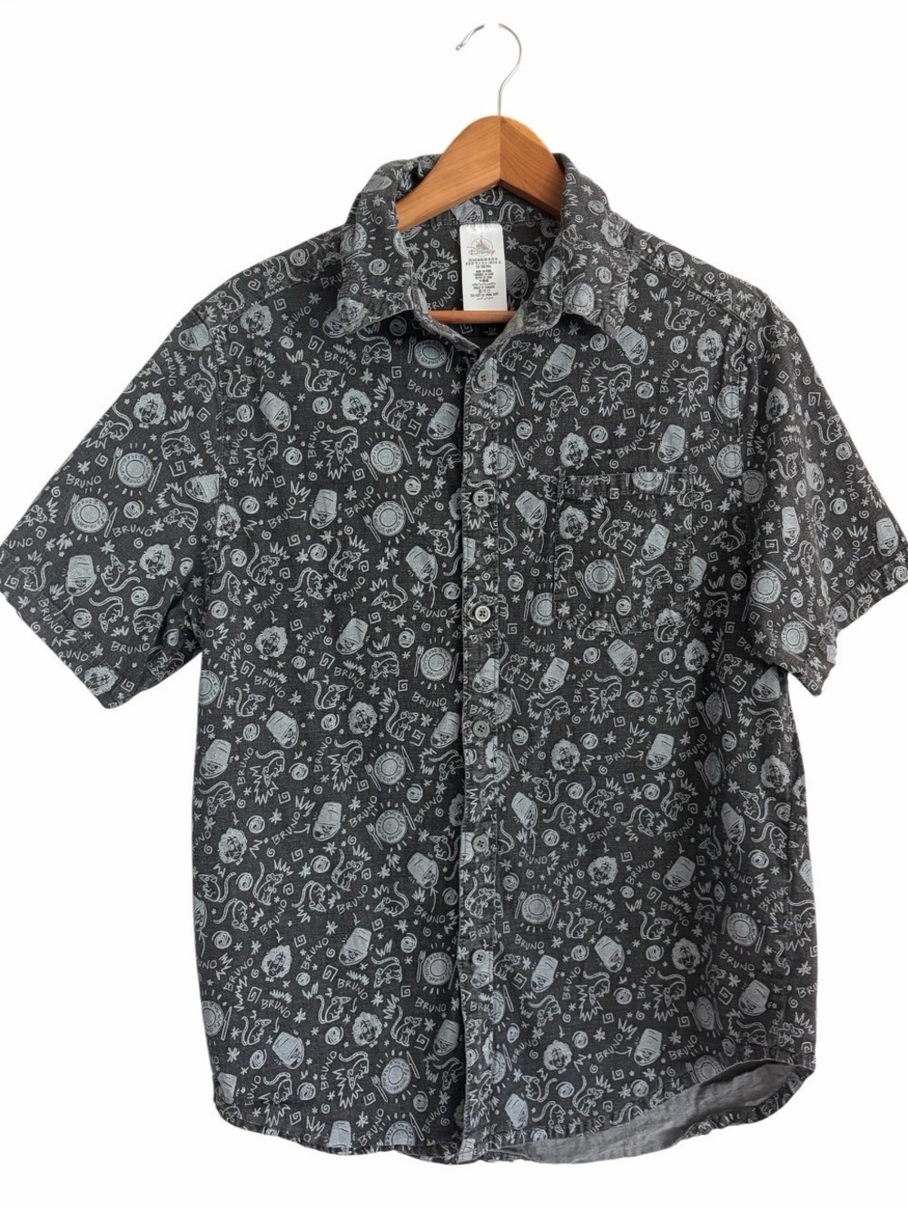 Disney Encanto Bruno Print Short Sleeve Button-Sp Shirt Men’s Size Medium Gray
